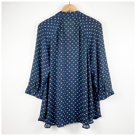 Cabi Martini Blouse Size Medium - Picture 4 of 10